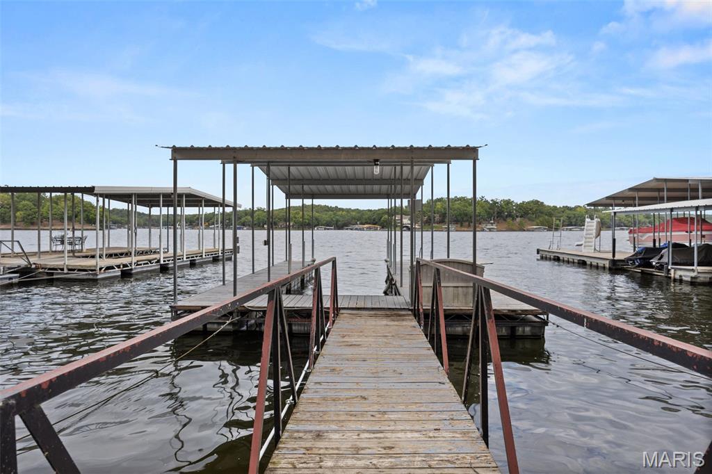 33017 Fairglen Road Property Photo 1