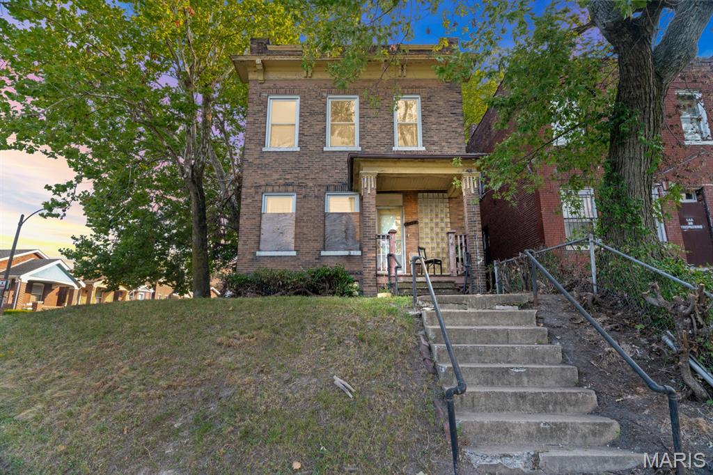 4822 Ashland Avenue Property Photo 1