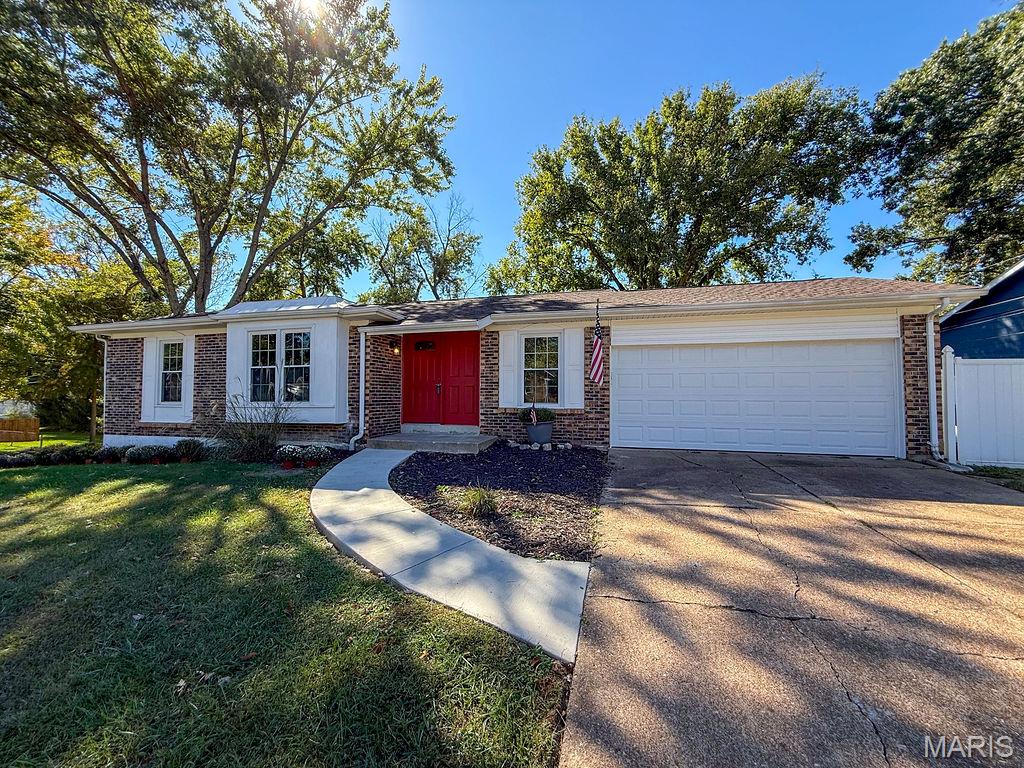 364 Novara Drive Property Photo 1