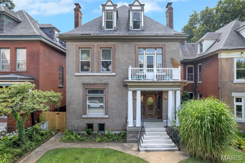 3532 Victor Street Property Photo