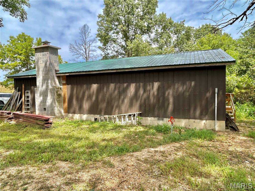 1640 Highway 63 Property Photo 3
