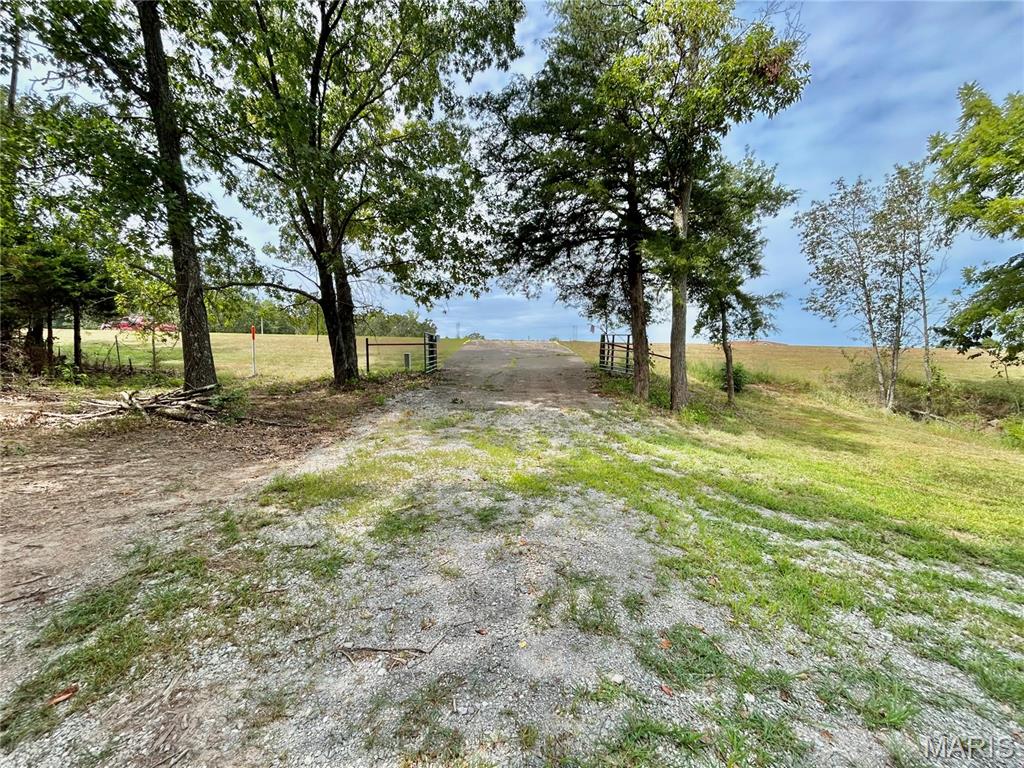 1640 Highway 63 Property Photo 17