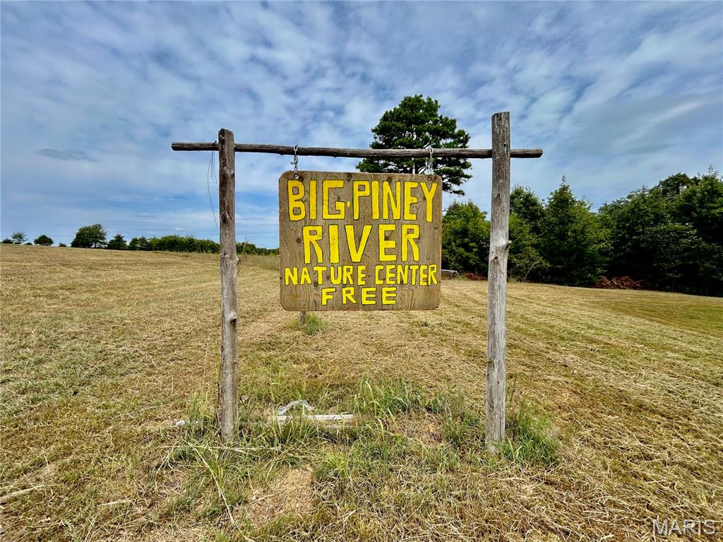 1640 Highway 63 Property Photo 21