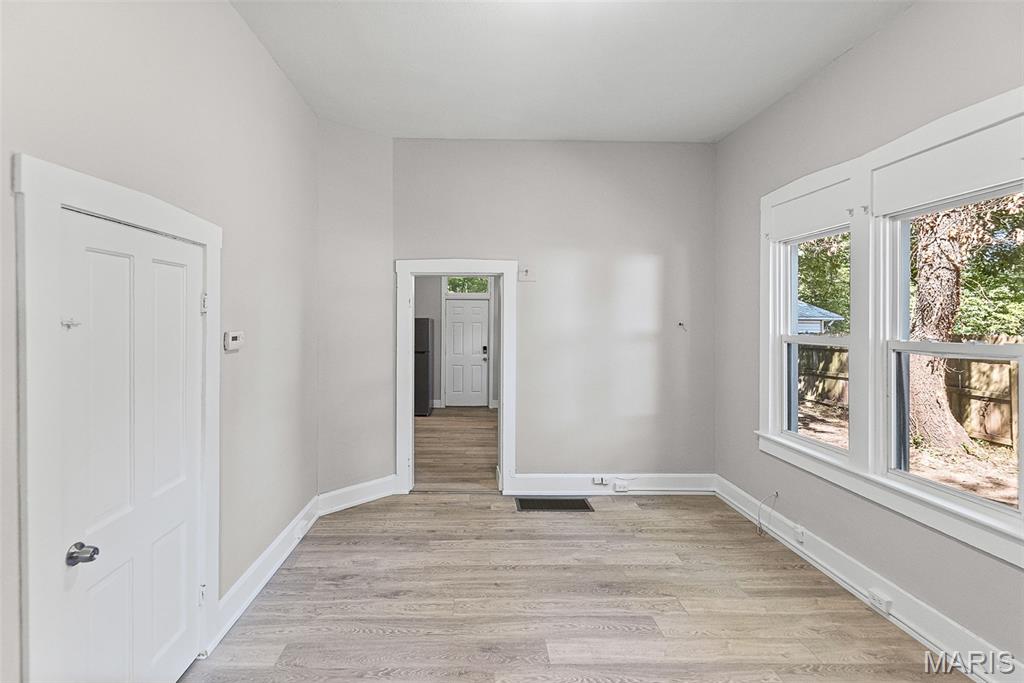619 E Mckinley Street Property Photo 12