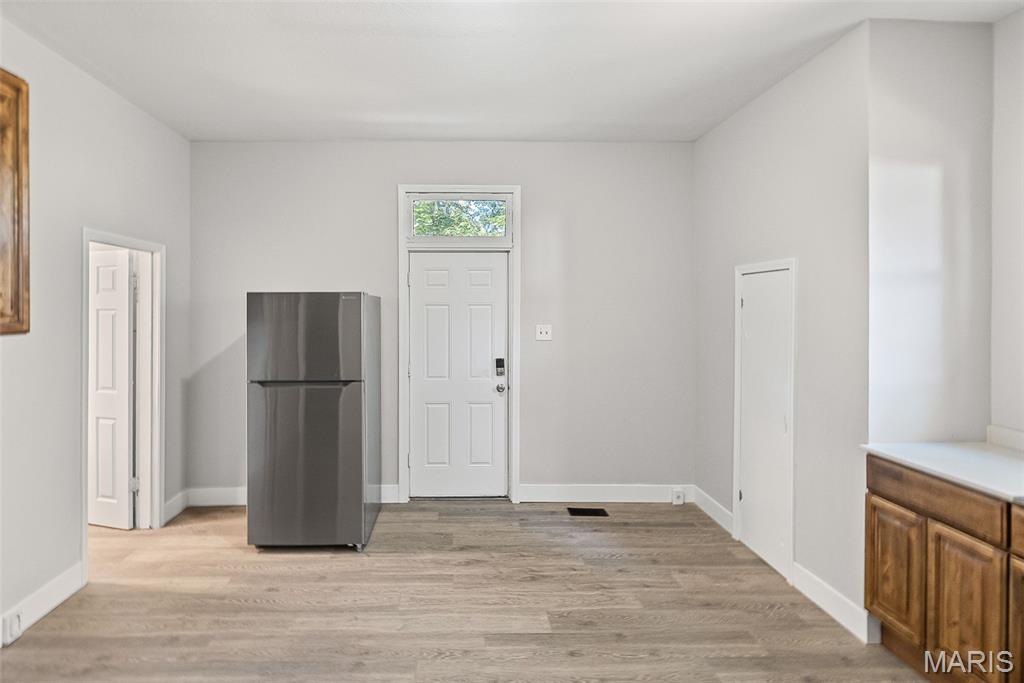 619 E Mckinley Street Property Photo 15