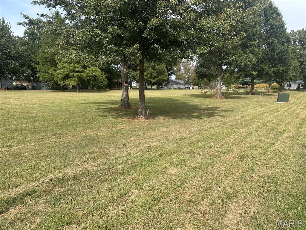 9,10,11,12 Peggy Property Photo 1