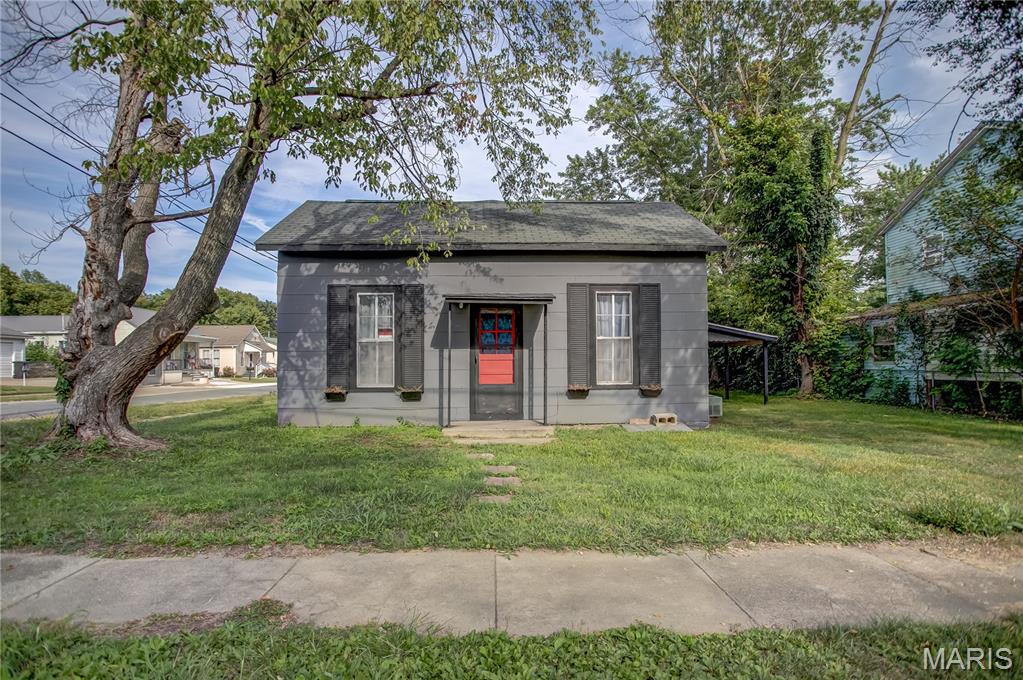 205 Ayres Street Property Photo 1