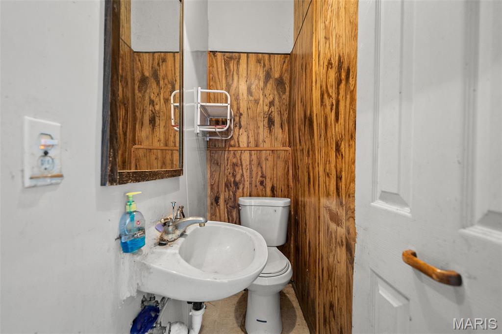 5904 Waterman Property Photo 28