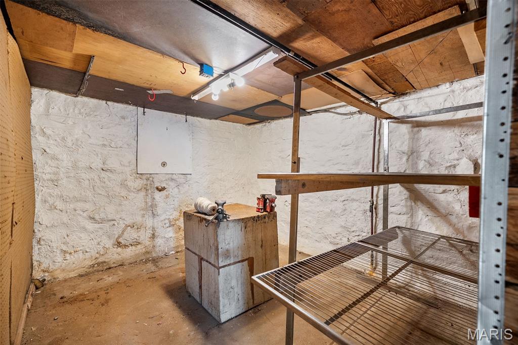 5904 Waterman Property Photo 30