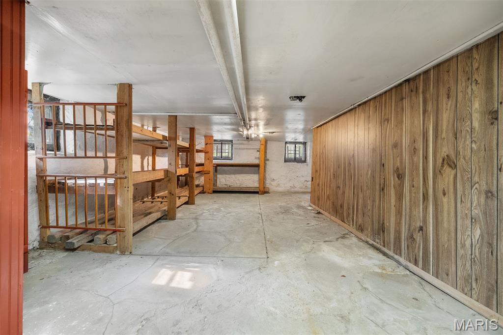 5904 Waterman Property Photo 33