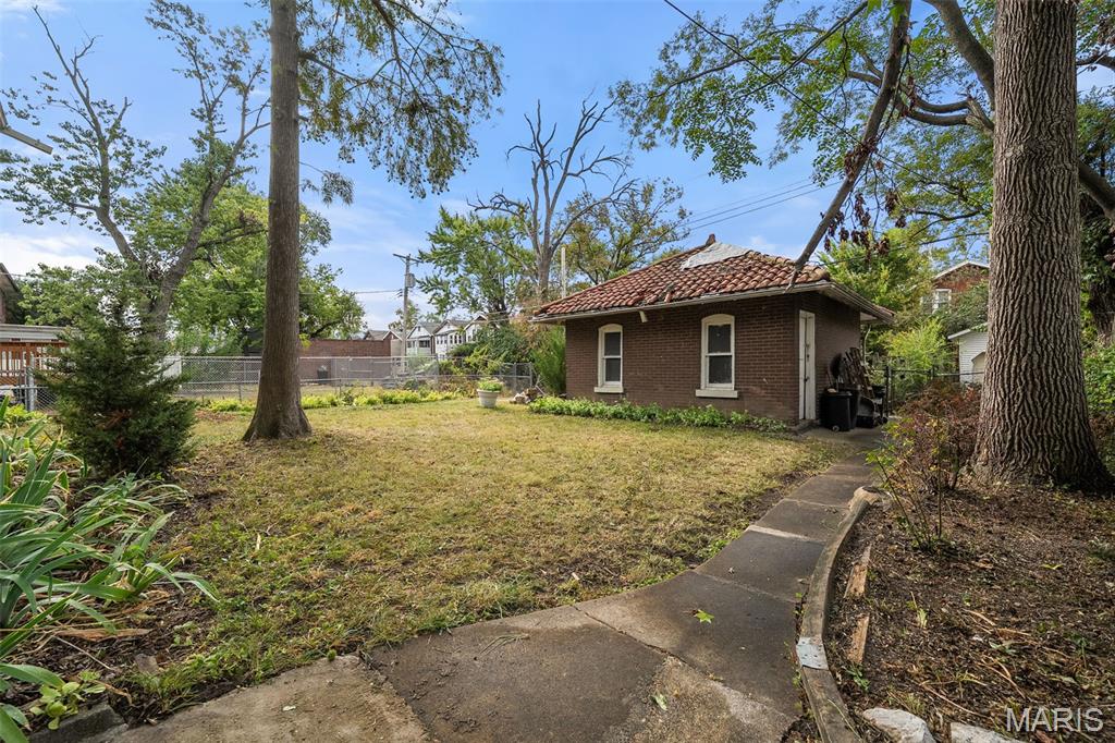 5904 Waterman Property Photo 38