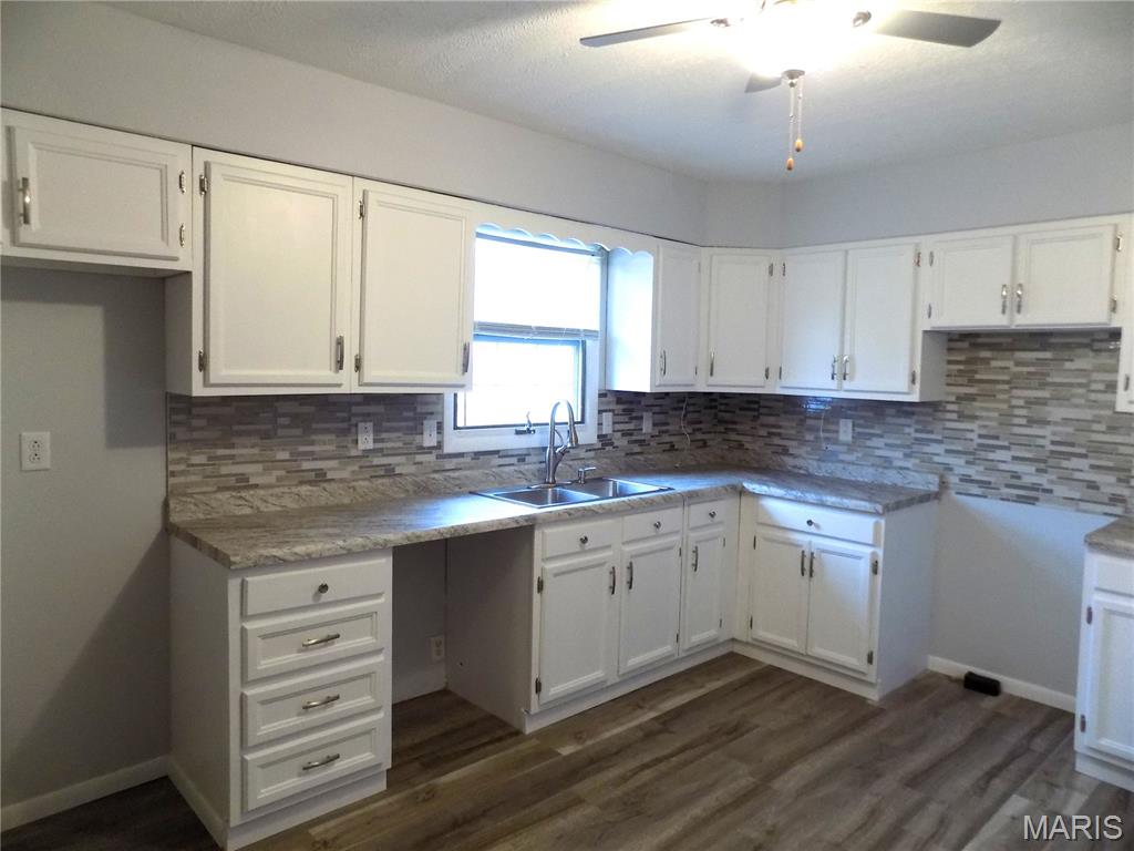1306 Broadway Street Property Photo 1