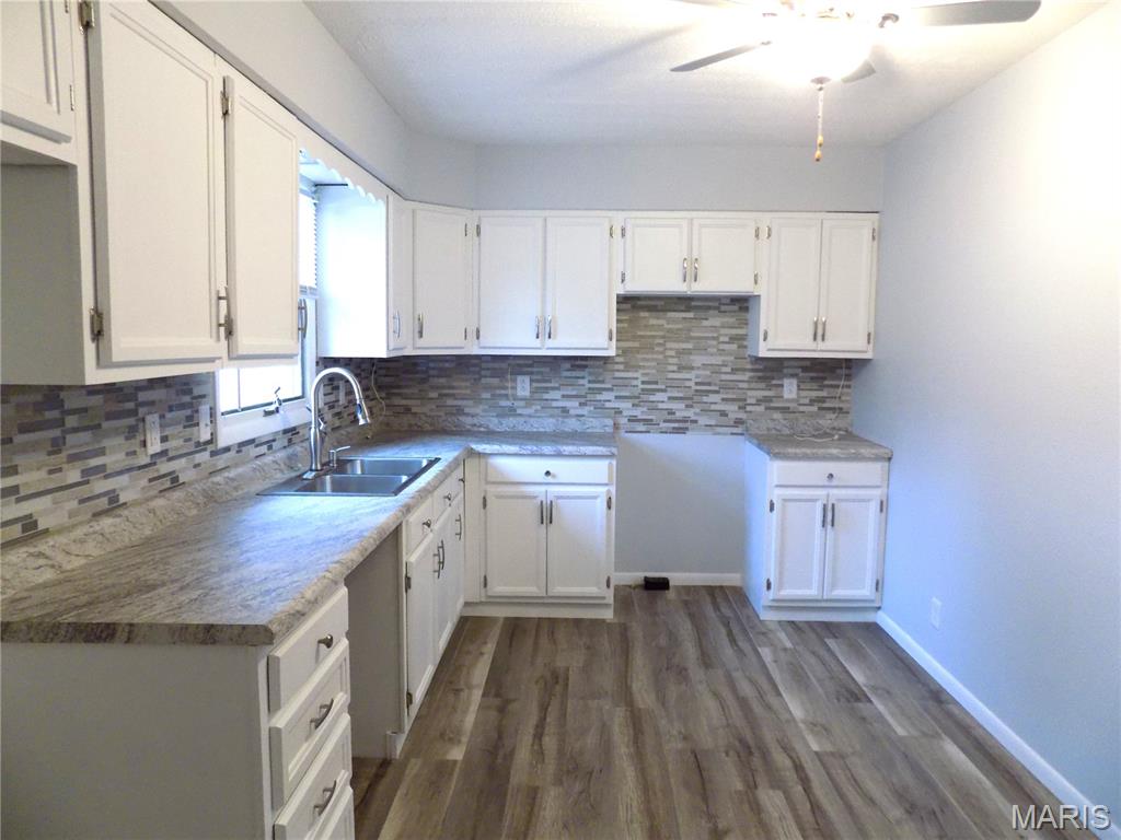1306 Broadway Street Property Photo 4