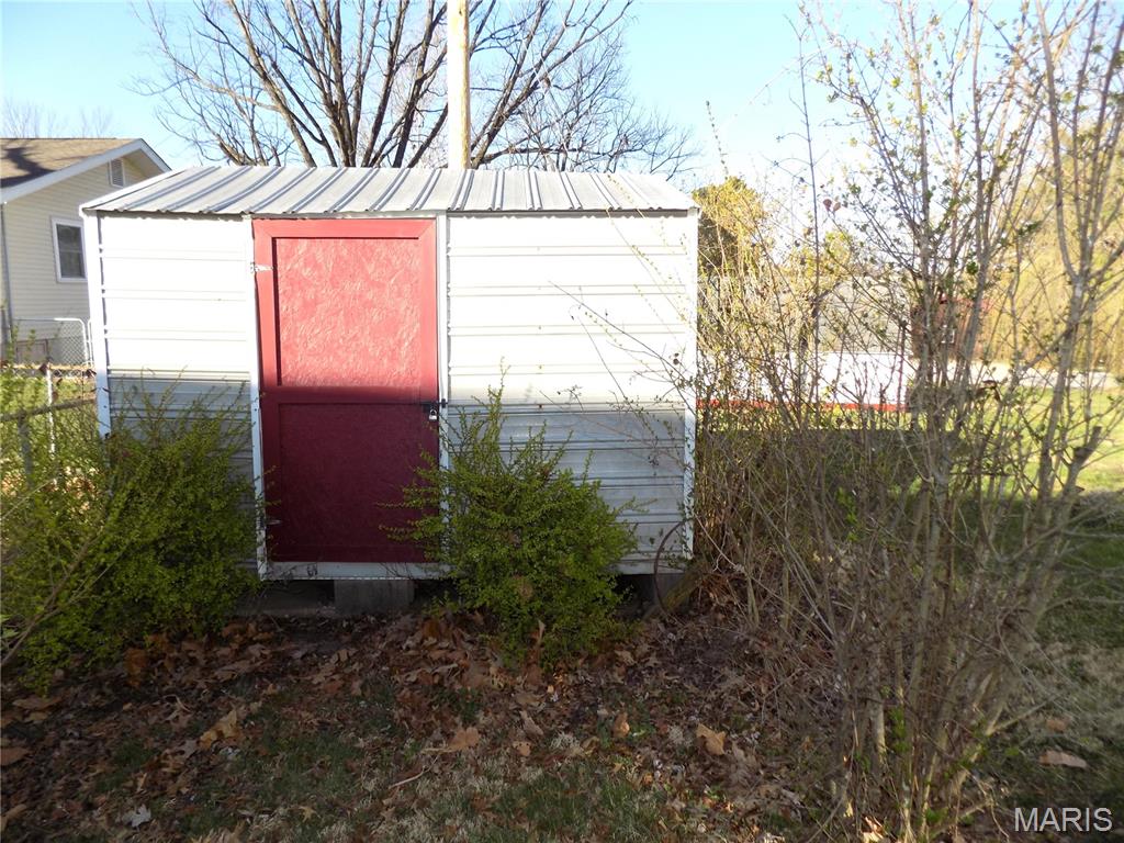 1306 Broadway Street Property Photo 37