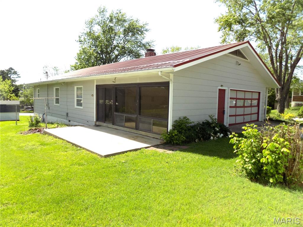 1306 Broadway Street Property Photo 48