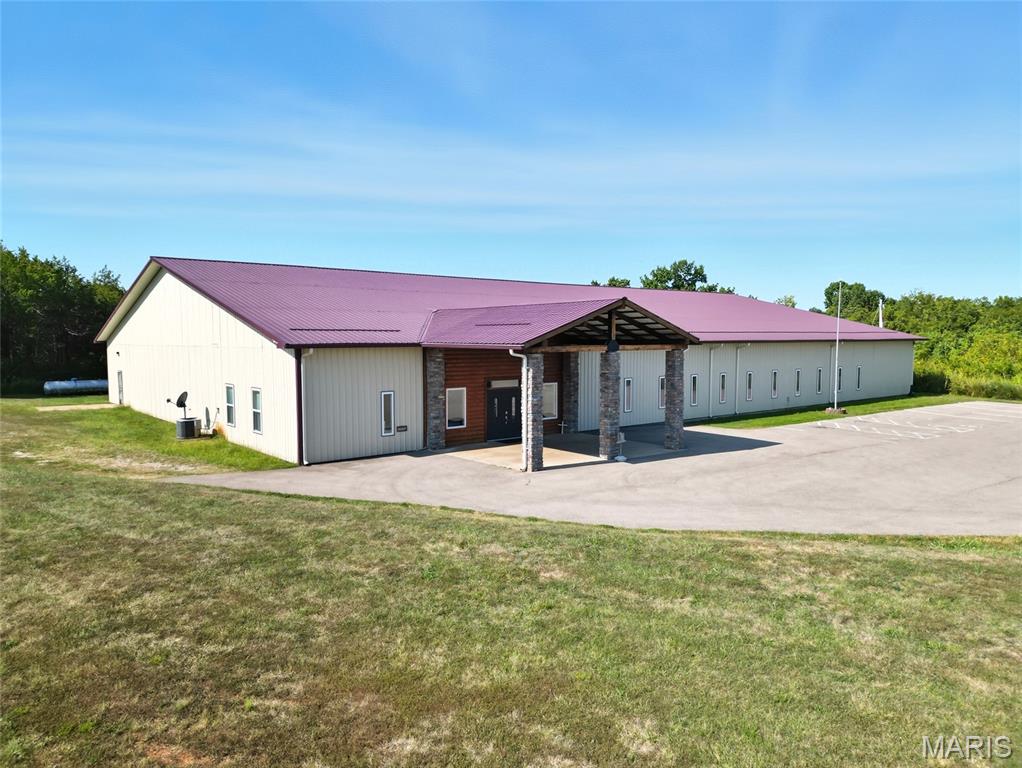 3350 Highway O Property Photo 2