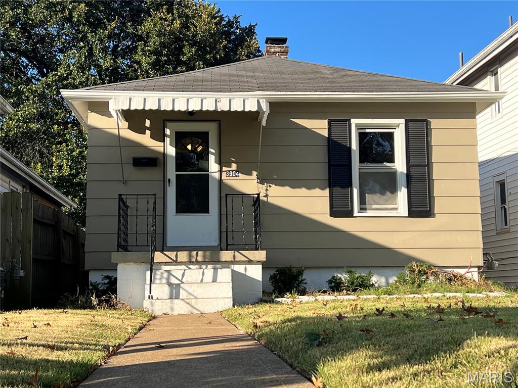 3904 Walsh Street Property Photo 1