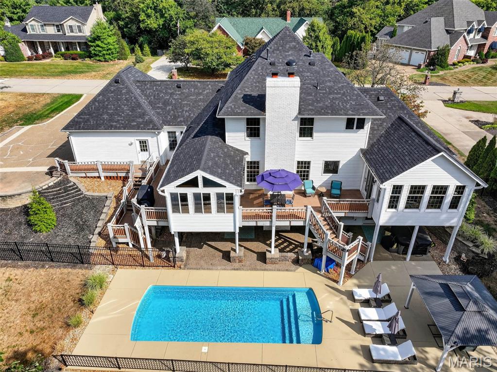 350 Woodmere Drive Property Photo 1