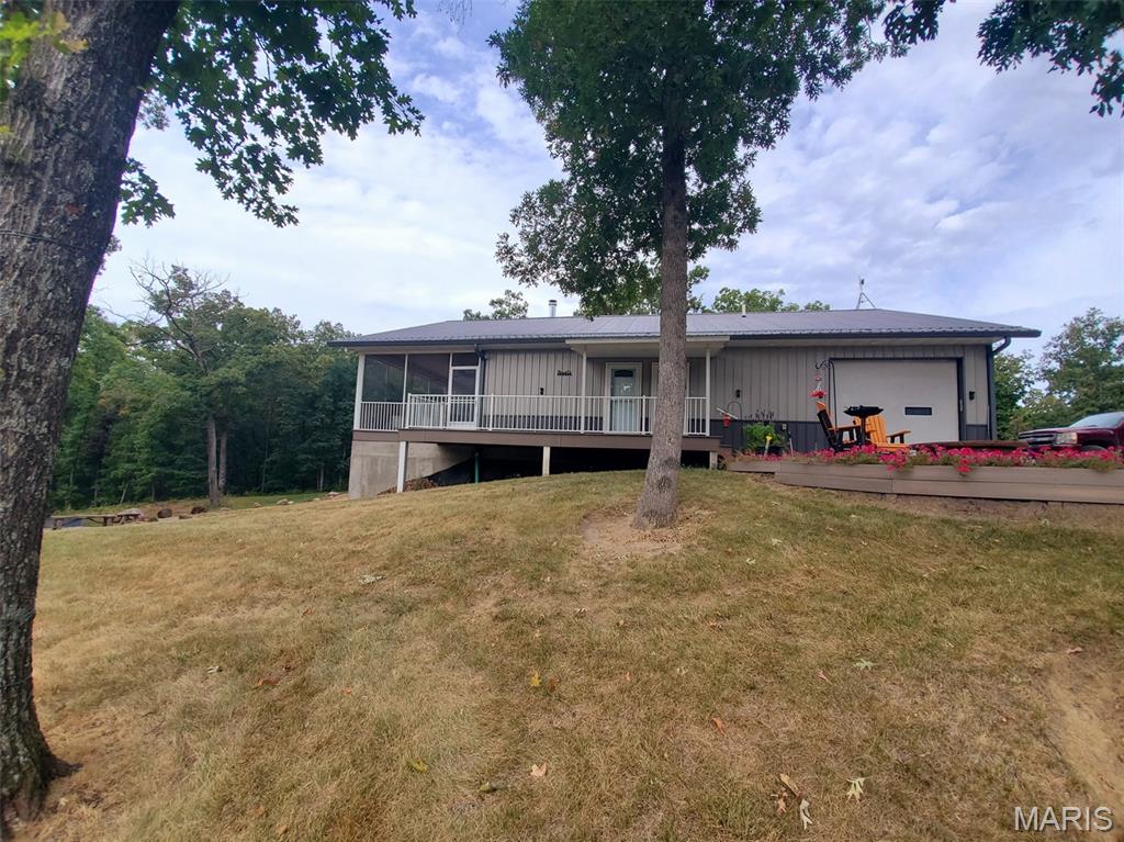 28148 Commanche Trail Property Photo 2