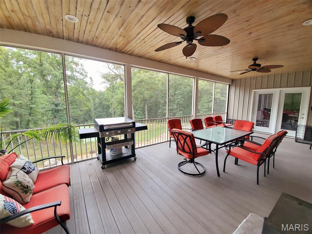 28148 Commanche Trail Property Photo 46