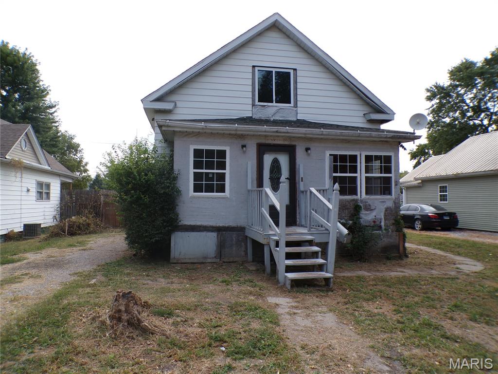 709 1st Street Property Photo