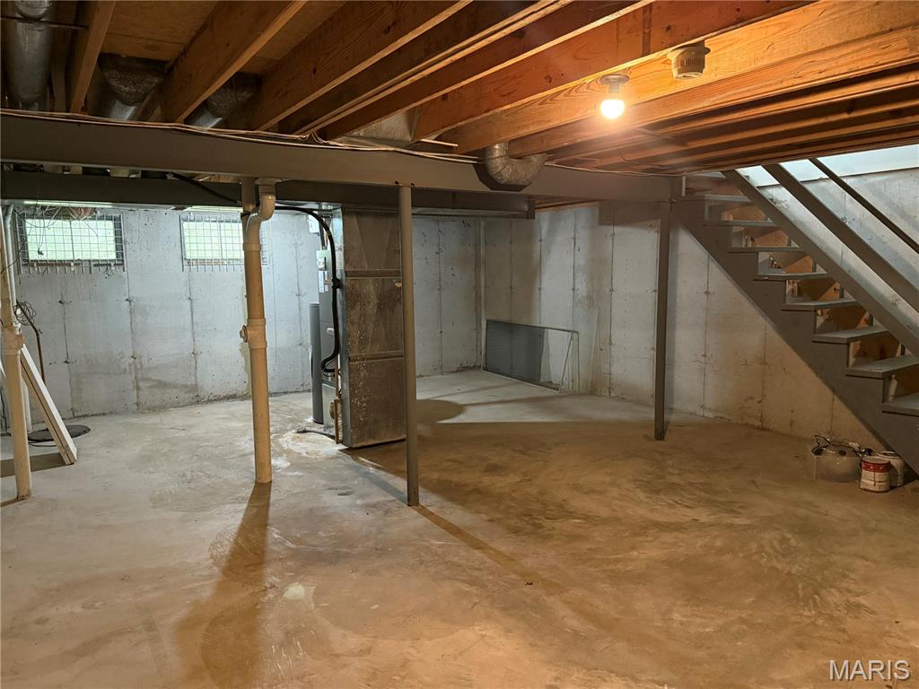 305 Sturbridge Village Drive Property Photo 7