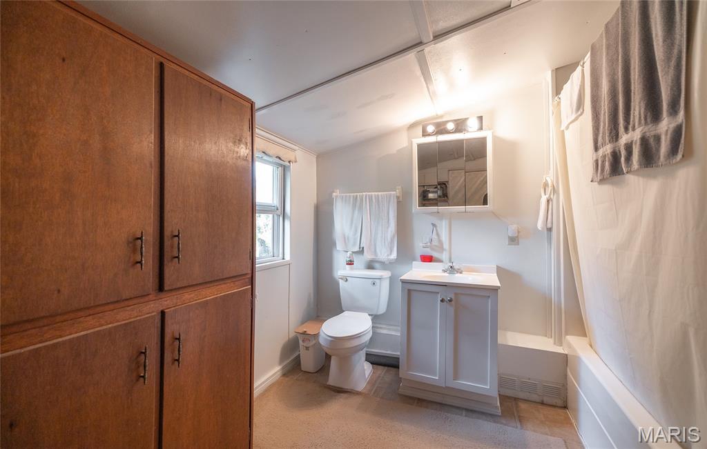 658 Rr 63 Property Photo 24