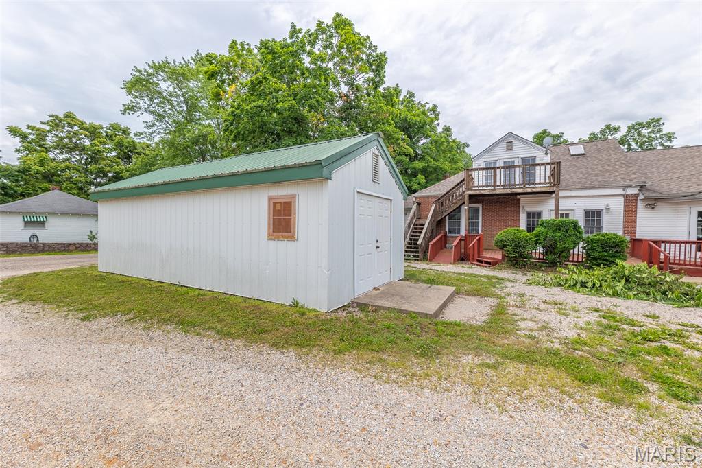 207 E. Front St. Property Photo 64