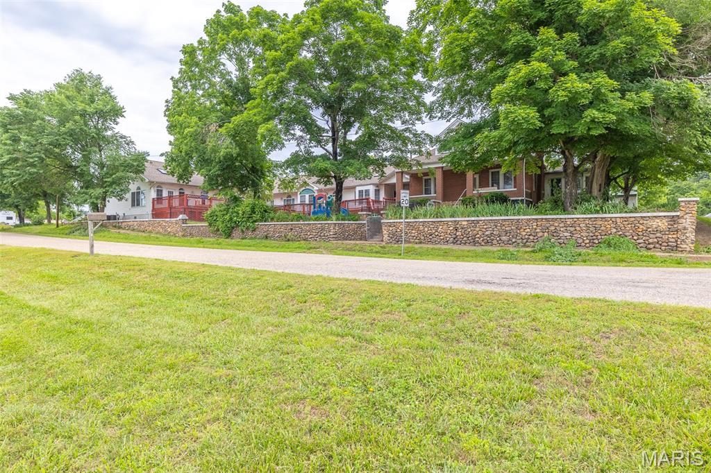 207 E. Front St. Property Photo 68
