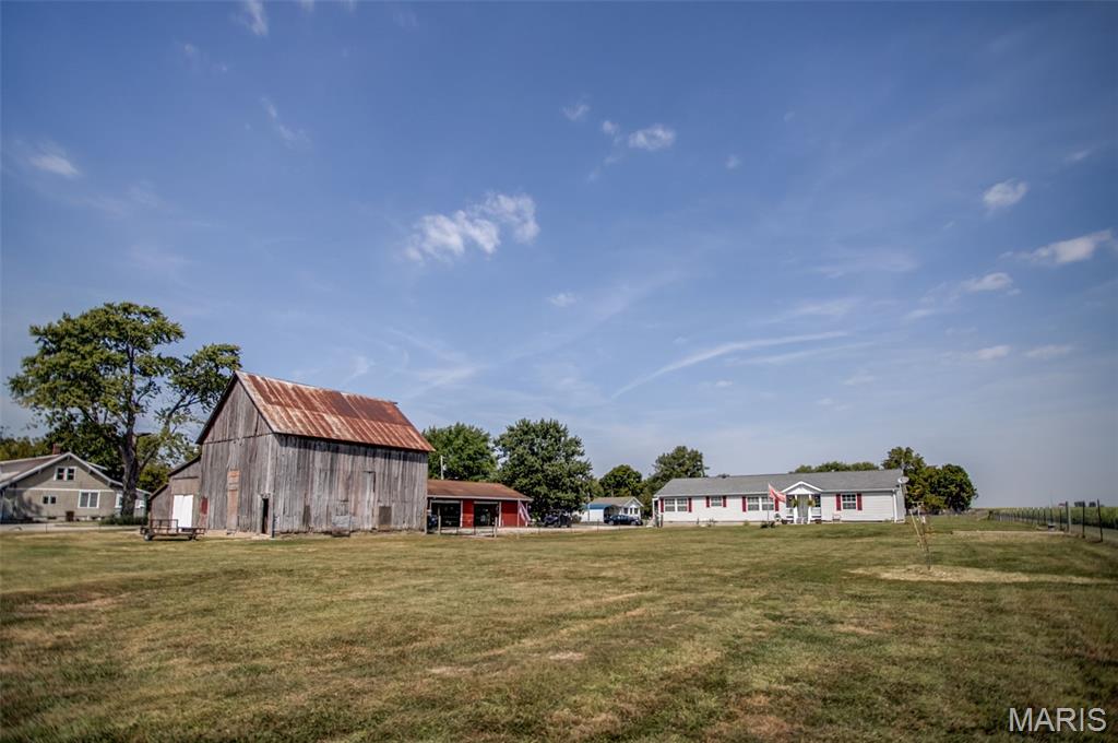 100 Dean Street Property Photo