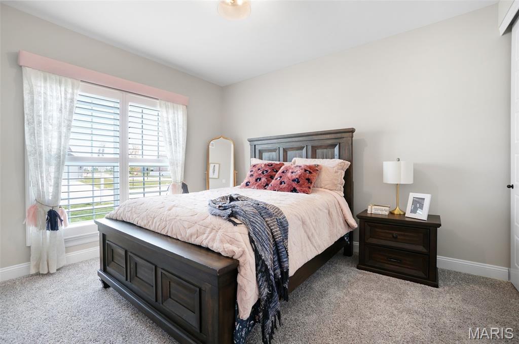 701 Palisades Drive Property Photo 9