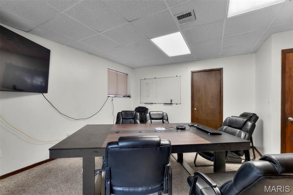 2711 Thomas Drive Property Photo 15