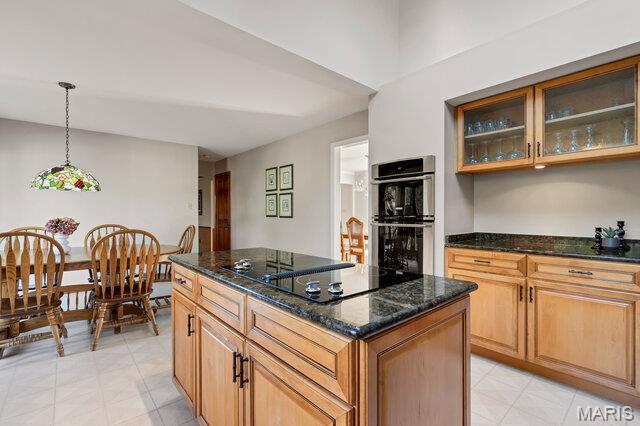 4923 Southridge Park Drive Property Photo 11