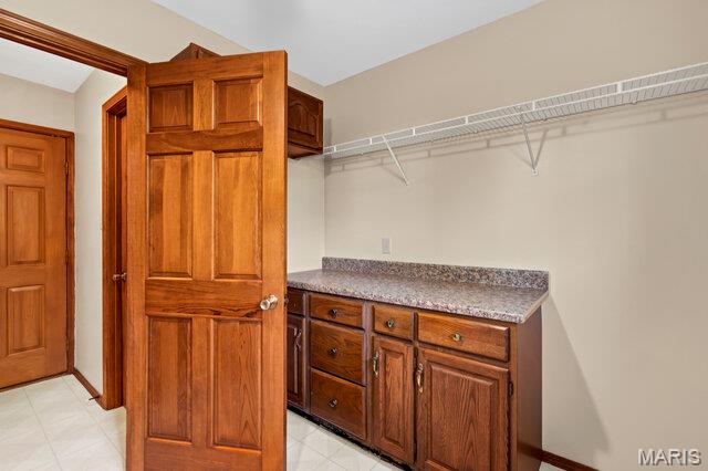 4923 Southridge Park Drive Property Photo 14