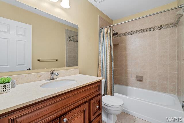 4923 Southridge Park Drive Property Photo 23