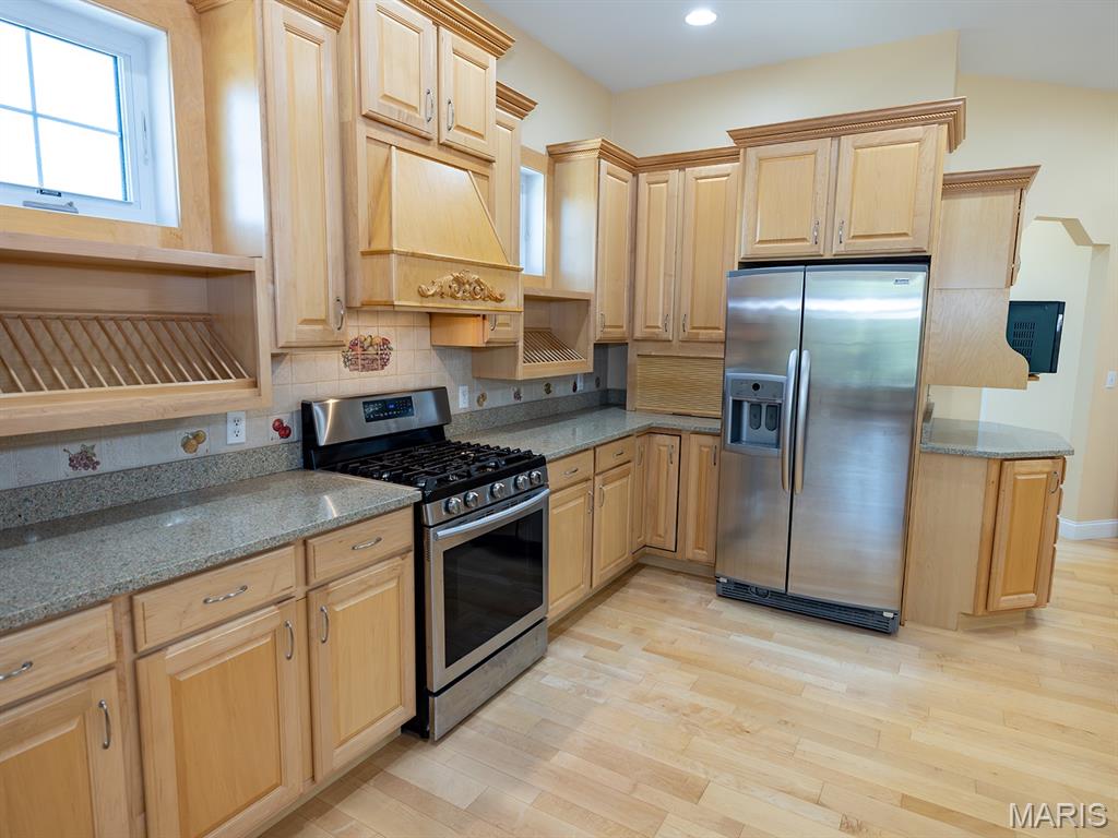 171 Rolling Meadows Property Photo 3
