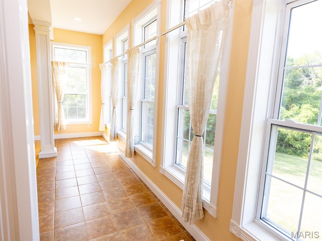 171 Rolling Meadows Property Photo 13