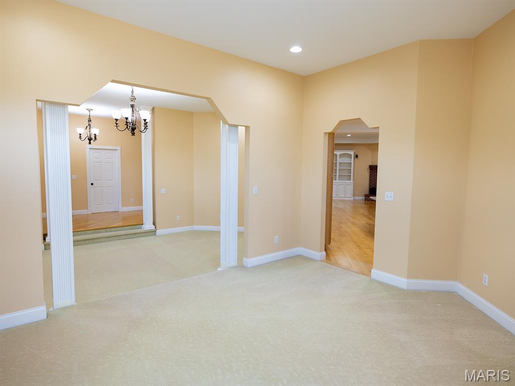 171 Rolling Meadows Property Photo 23