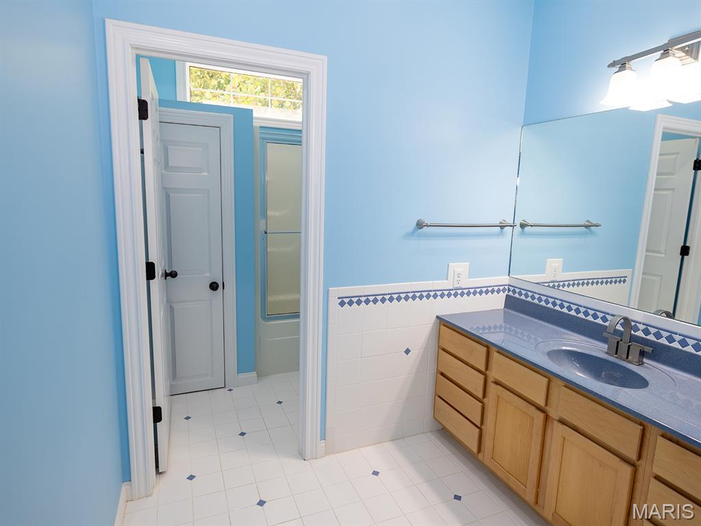 171 Rolling Meadows Property Photo 40