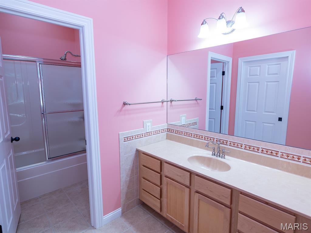 171 Rolling Meadows Property Photo 43