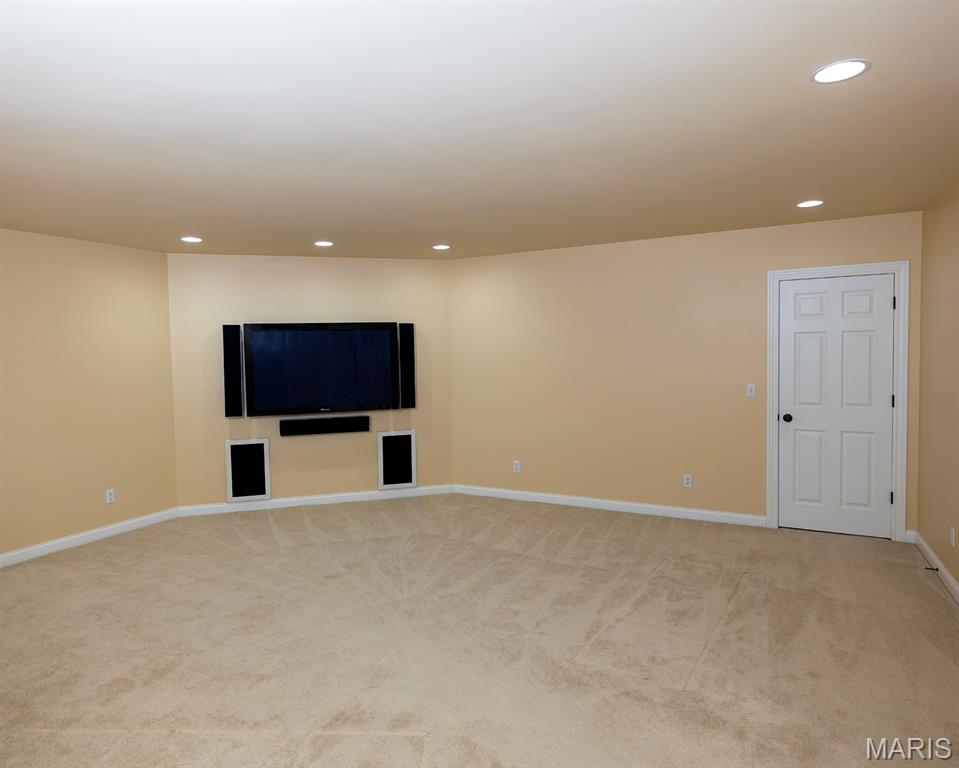 171 Rolling Meadows Property Photo 47