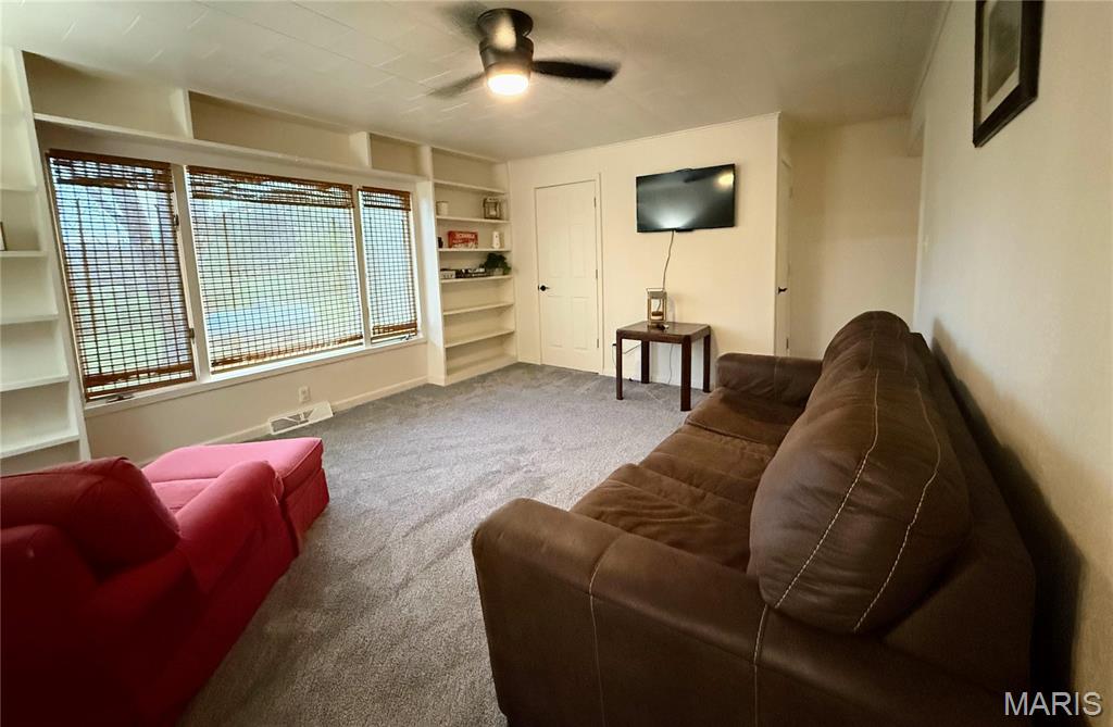 26172 Highway 11 Property Photo 4