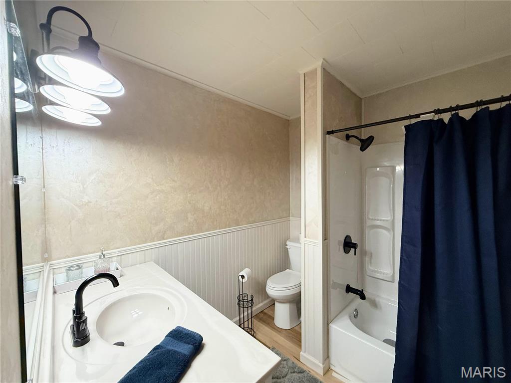 26172 Highway 11 Property Photo 14