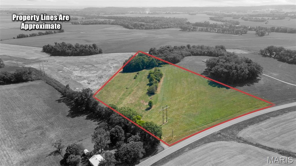 8075 State Highway A Property Photo 2