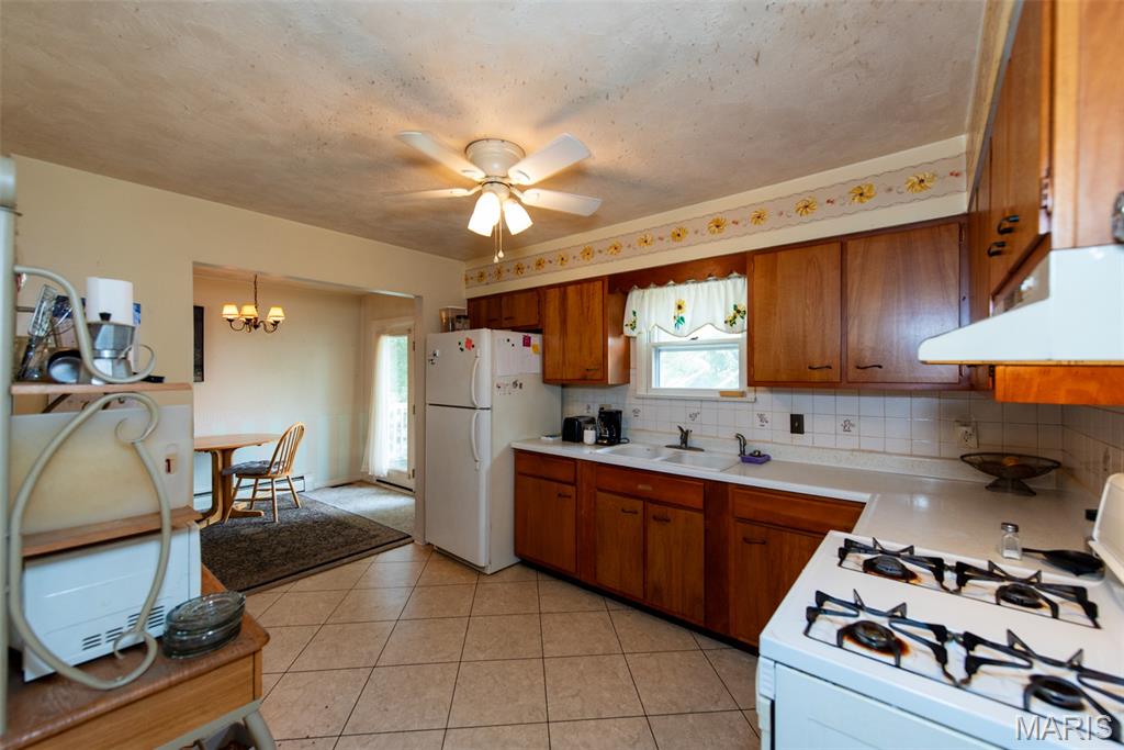 613 W State Street Property Photo 10