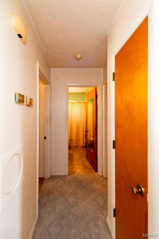 613 W State Street Property Photo 15