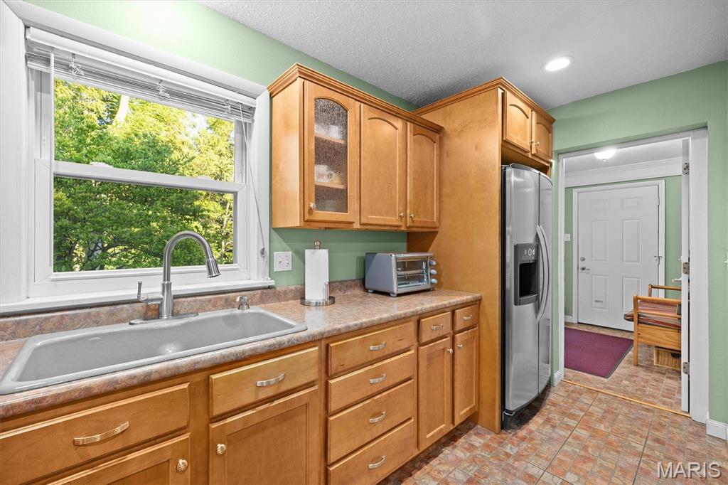 671 Glen Crossing Road Property Photo 13