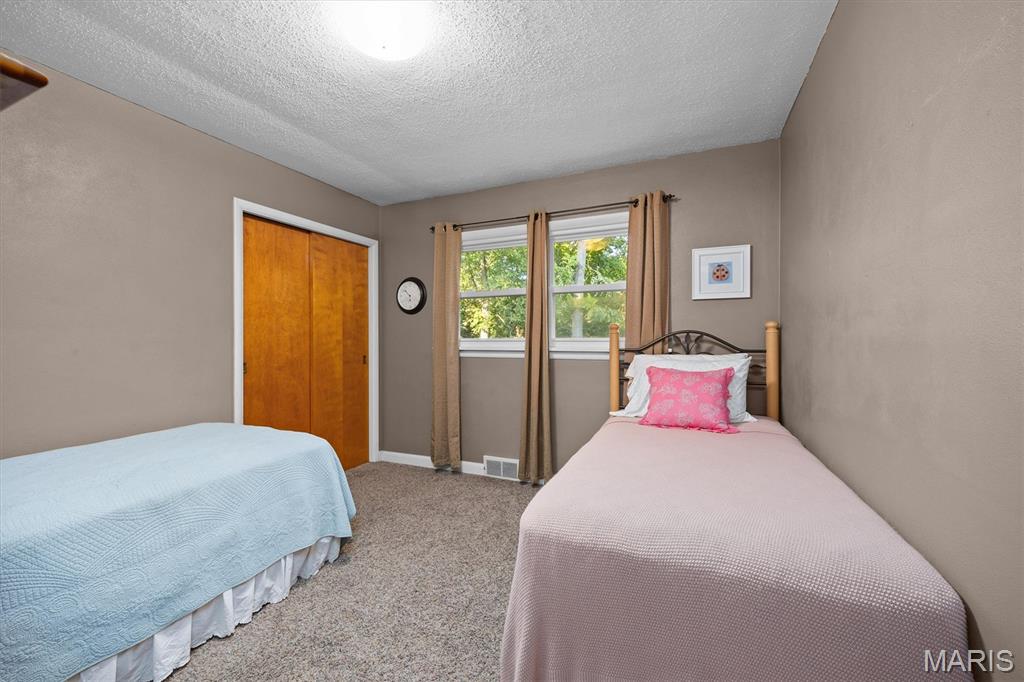 671 Glen Crossing Road Property Photo 19