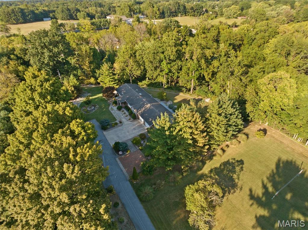 671 Glen Crossing Road Property Photo 44