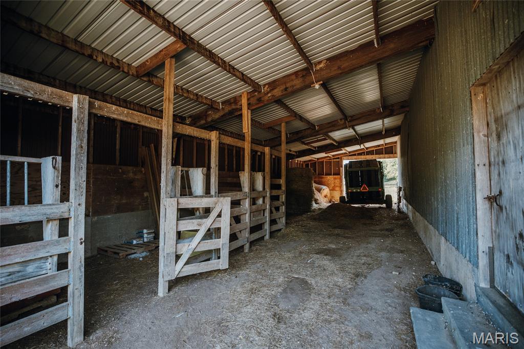 15406 State Route H Property Photo 10